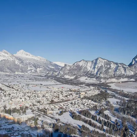 1 Mit Kitchenette Apartament *