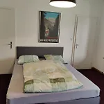 1 Mit Kitchenette באד ראגאץ